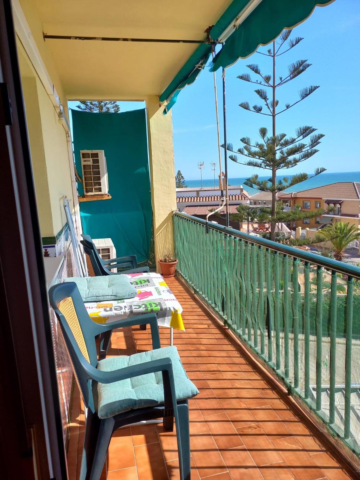 Beachfront 3 Bedroom Family Apartment Matalascañas Dış mekan fotoğraf